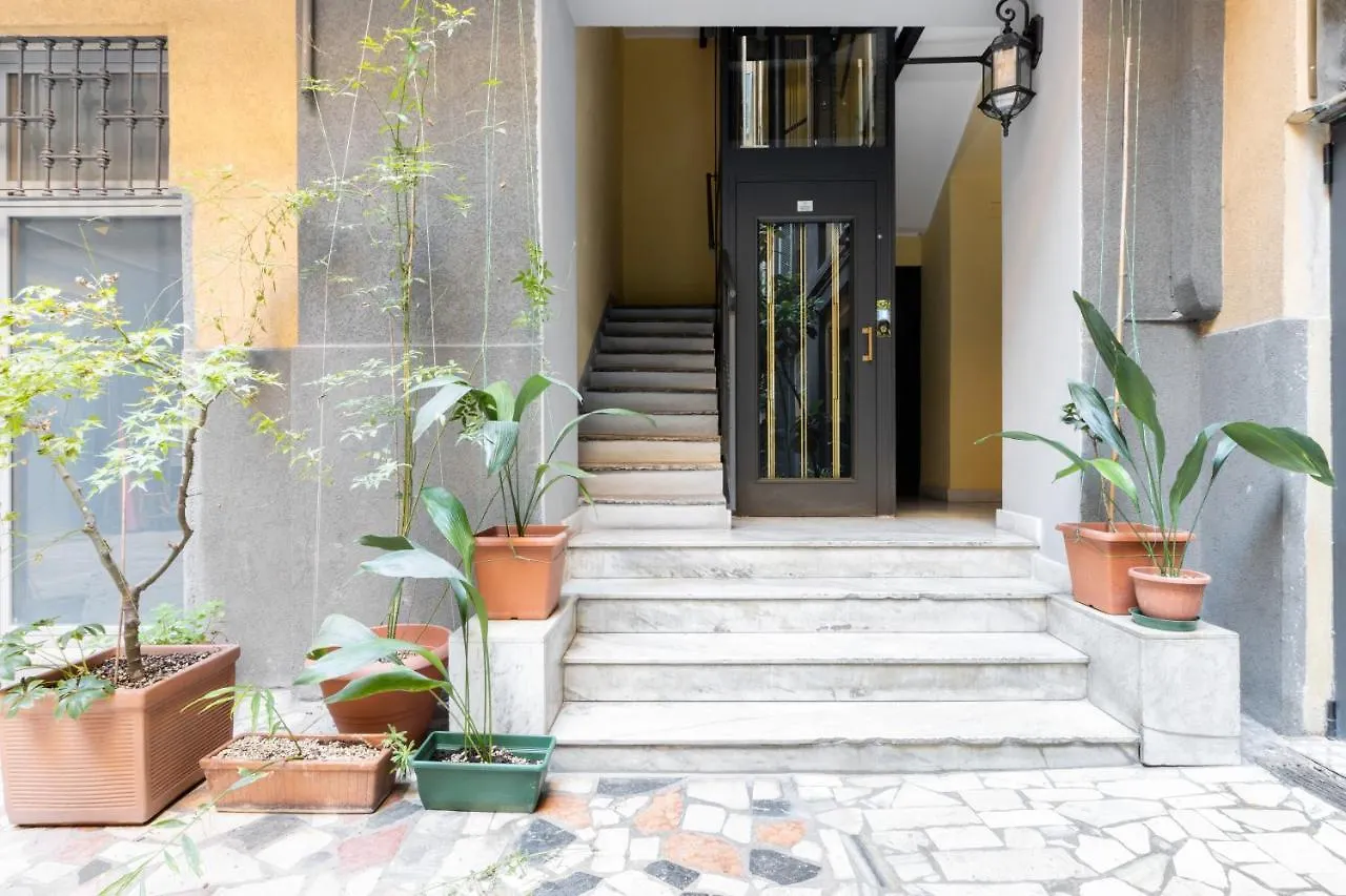 Elegant Design Apt Milano Porta Venezia Apartment 0*, Milan Italy